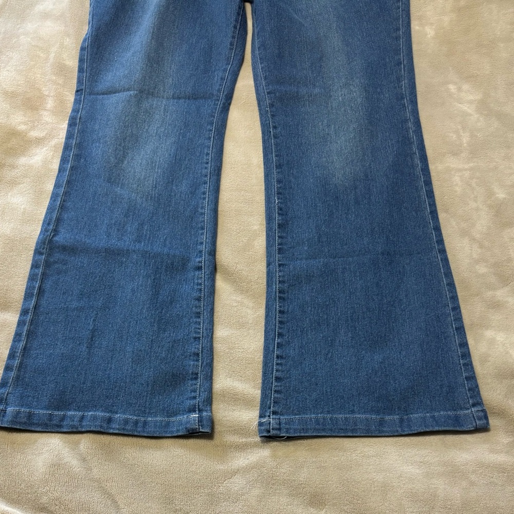 Classic Blue‎ Boot Cut Jeans - Picture 5 of 9